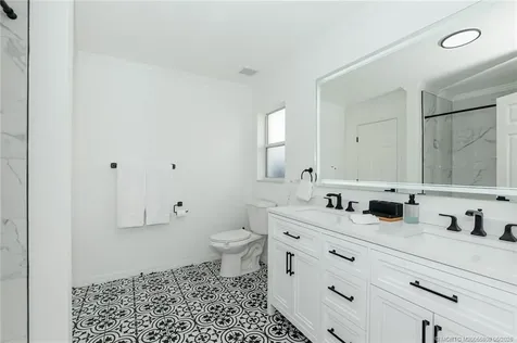 1225 SW Hunnicut Avenue SW Port St Lucie FL 34953