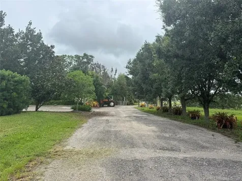 8006 SW Kanner Highway Indiantown FL 34956