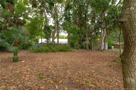 6785 SW Gaines Avenue Stuart FL 34997