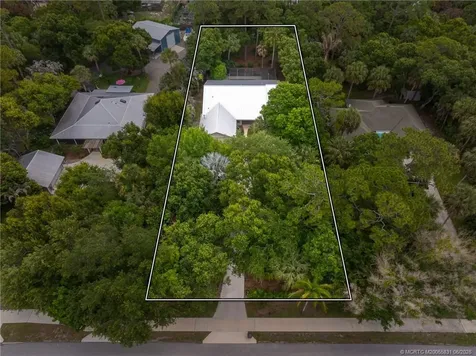 6785 SW Gaines Avenue Stuart FL 34997