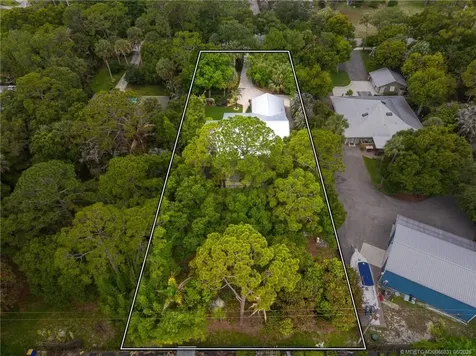 6785 SW Gaines Avenue Stuart FL 34997