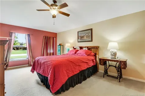 432 NW Raymond Lane Port St Lucie FL 34983