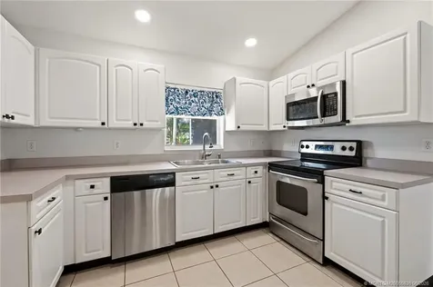 984 NW 16th Place Stuart FL 34994