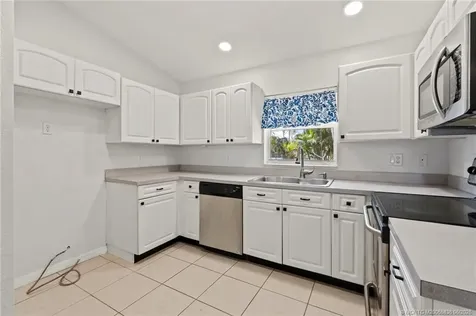 984 NW 16th Place Stuart FL 34994