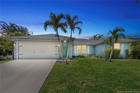 984 NW 16th Place Stuart FL 34994