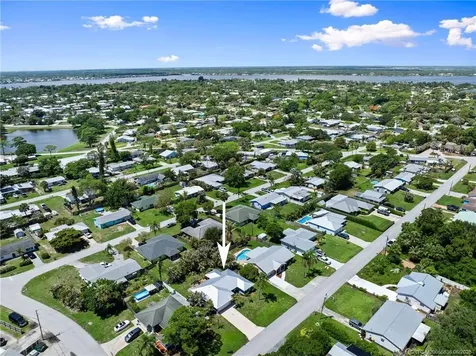 984 NW 16th Place Stuart FL 34994