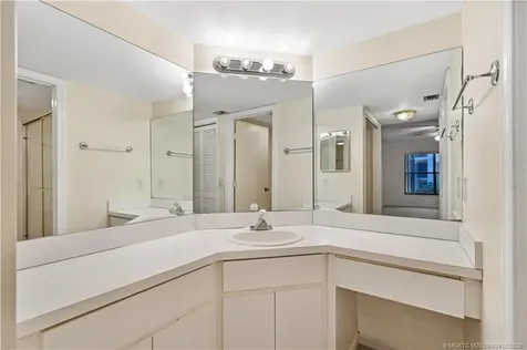 950 S Kanner Highway Stuart FL 34994