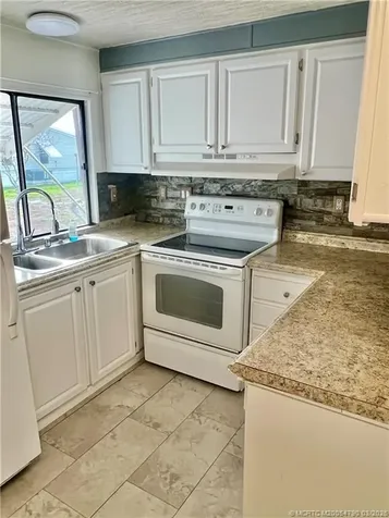 2692 SW Pontiac Place Stuart FL 34997