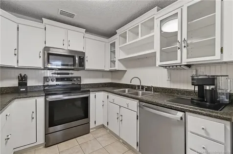 7408 SE Bruce Terrace Hobe Sound FL 33455