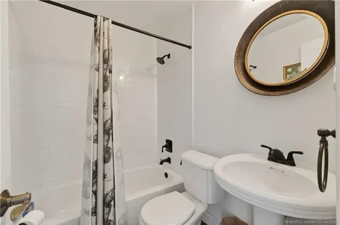 7408 SE Bruce Terrace Hobe Sound FL 33455