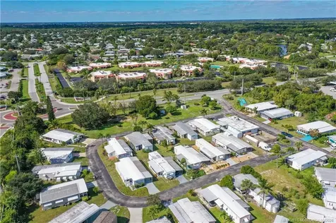 608 Garden View Way NE Jensen Beach FL 34957