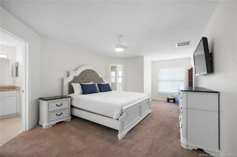 870 SW Mccoy Avenue Port St Lucie FL 34953