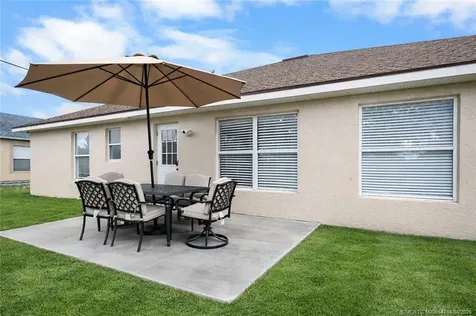 870 SW Mccoy Avenue Port St Lucie FL 34953