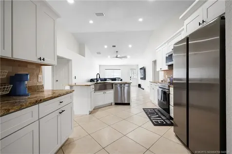 870 SW Mccoy Avenue Port St Lucie FL 34953