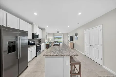 9473 SW Libertas Way Port St Lucie FL 34987