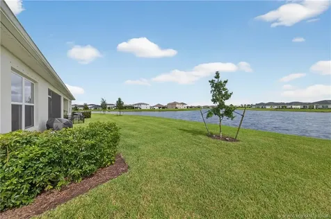 9473 SW Libertas Way Port St Lucie FL 34987