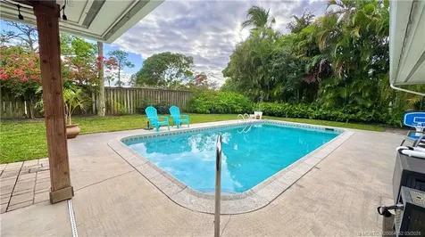 323 SW Ridge Lane Stuart FL 34994