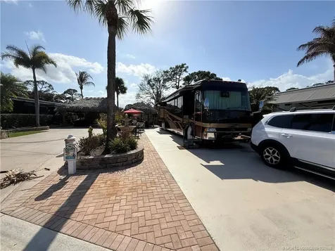 33 NW Boundary Drive Port St Lucie FL 34986