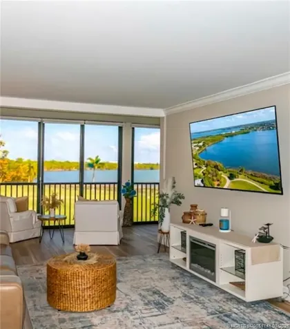 3482 NE Causeway Boulevard Jensen Beach FL 34957