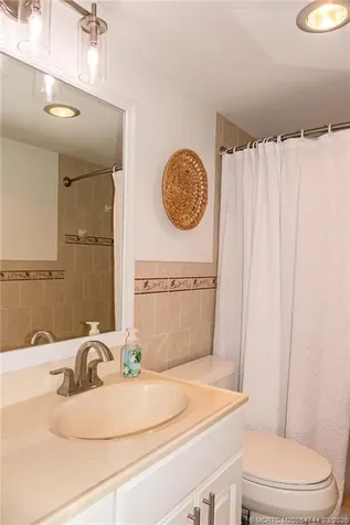 3482 NE Causeway Boulevard Jensen Beach FL 34957
