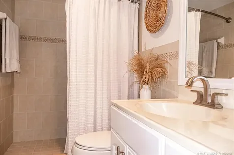 3482 NE Causeway Boulevard Jensen Beach FL 34957