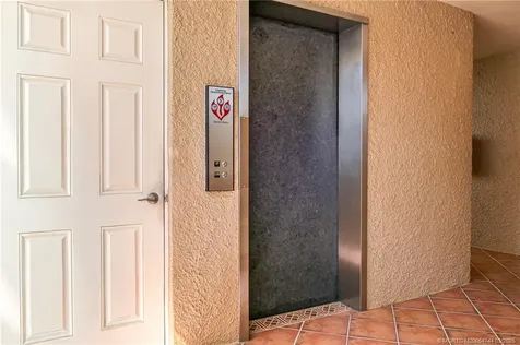 3482 NE Causeway Boulevard Jensen Beach FL 34957