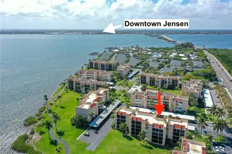 3482 NE Causeway Boulevard Jensen Beach FL 34957
