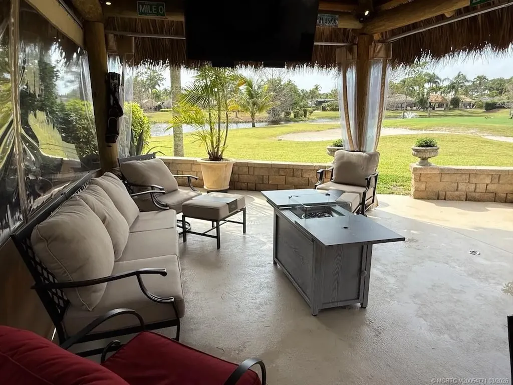 418 NW Chipshot Lane Port St Lucie FL 34986