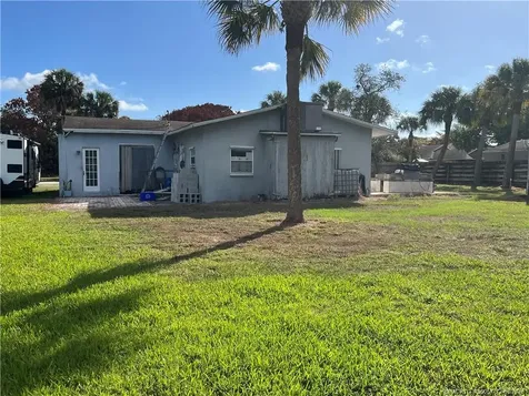 4800 SE Ebbtide Avenue Port Salerno FL 34997