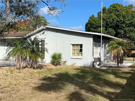4800 SE Ebbtide Avenue Port Salerno FL 34997