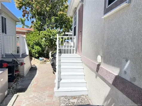 1352 Nettles Boulevard Jensen Beach FL 34957