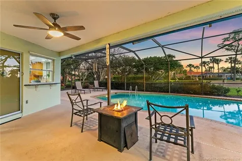 3011 SE Fairway W Stuart FL 34997