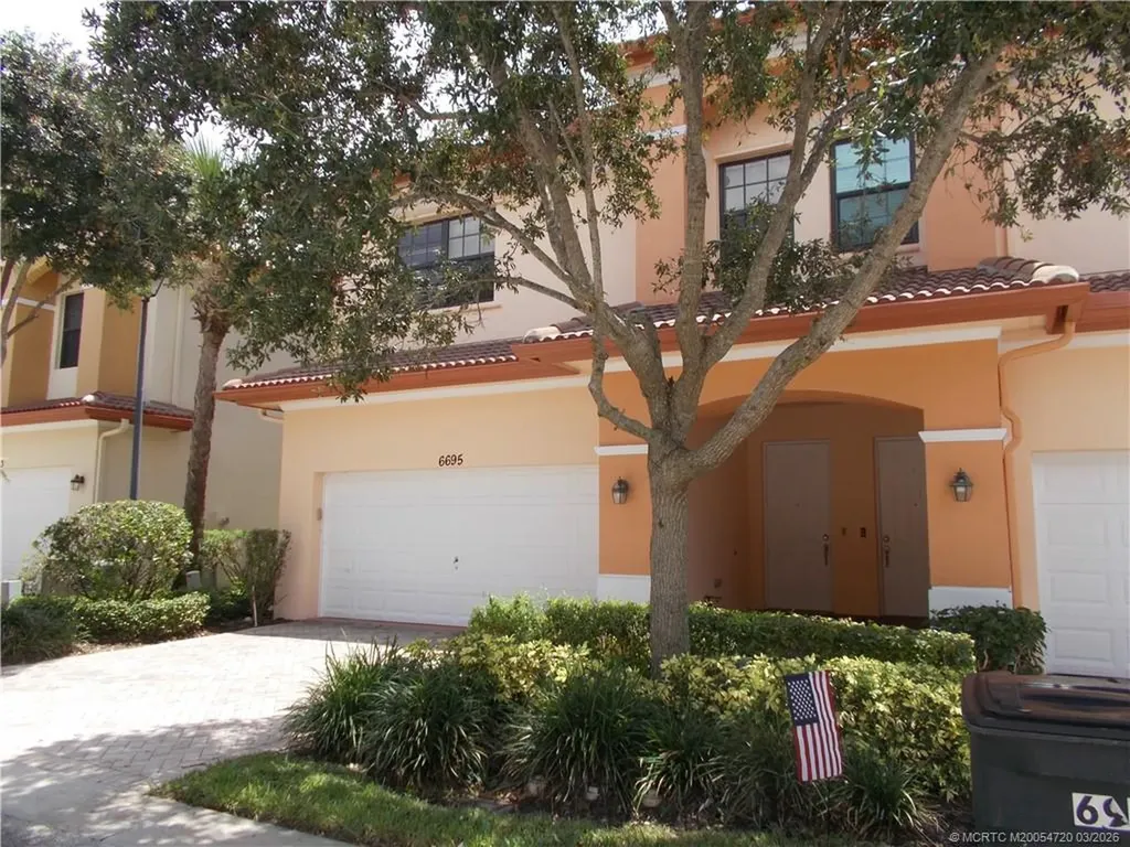 6695 SE Woodmill Pond Lane Stuart FL 34997