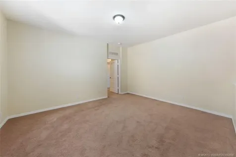 6695 SE Woodmill Pond Lane Stuart FL 34997