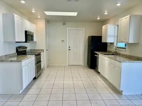 921 SW Cairo Avenue Port St Lucie FL 34953