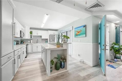 6057 SE Riverboat Drive Stuart FL 34997