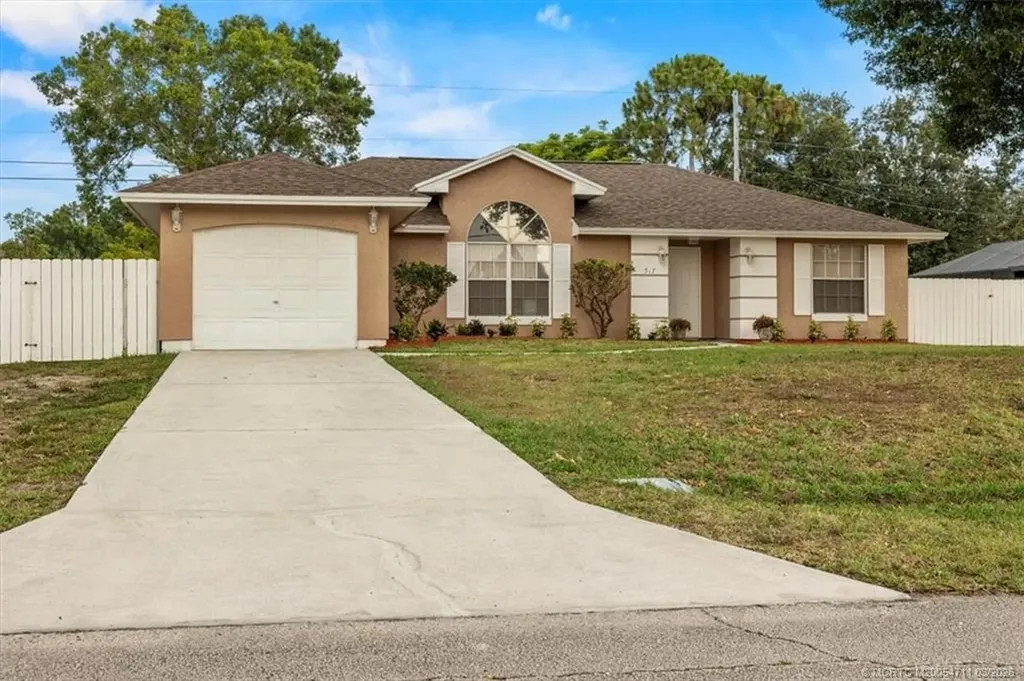 517 SW College Park Road Port St Lucie FL 34953
