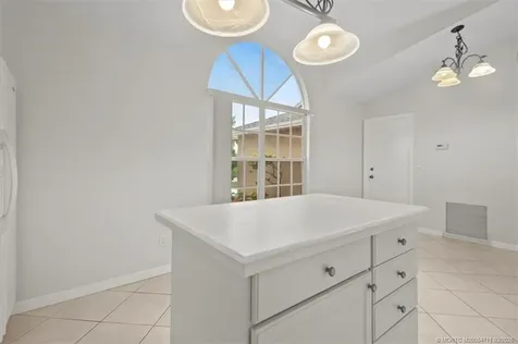 517 SW College Park Road Port St Lucie FL 34953
