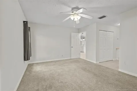 517 SW College Park Road Port St Lucie FL 34953
