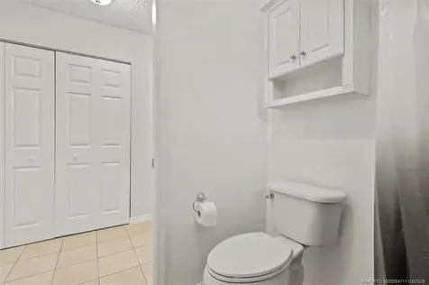 517 SW College Park Road Port St Lucie FL 34953