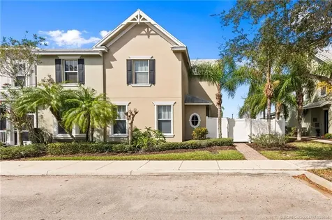 10627 SW Cam Run Port St Lucie FL 34987
