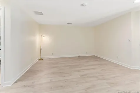 10627 SW Cam Run Port St Lucie FL 34987