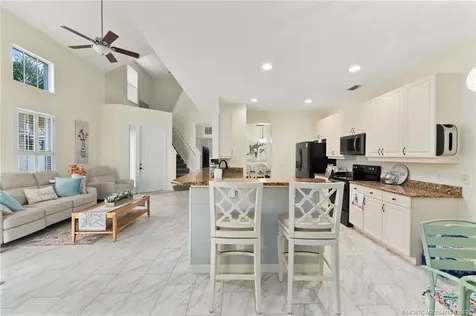 10627 SW Cam Run Port St Lucie FL 34987
