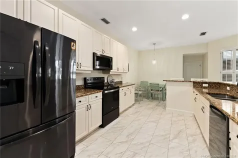 10627 SW Cam Run Port St Lucie FL 34987