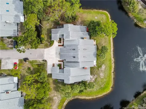3273 NE Holly Creek Drive Jensen Beach FL 34957