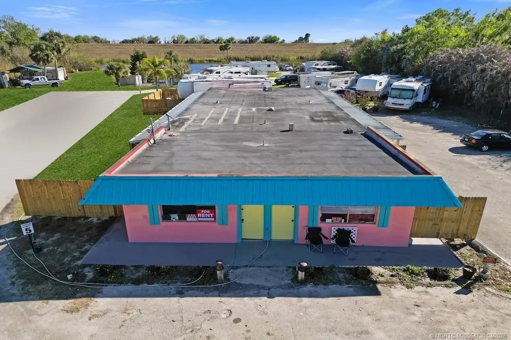 1422 Us Highway 441 Way SE Okeechobee FL 34974