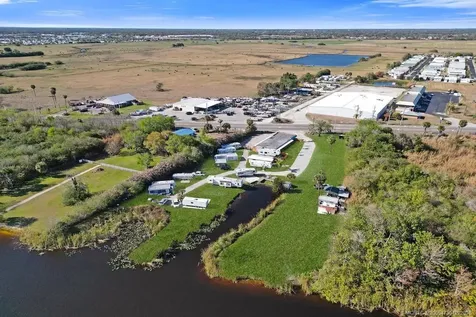 1422 Us Highway 441 Way SE Okeechobee FL 34974