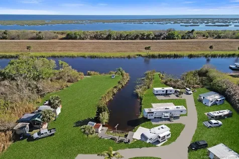 1422 Us Highway 441 Way SE Okeechobee FL 34974