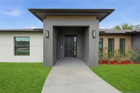1457 SW Dow Lane Port St Lucie FL 34953