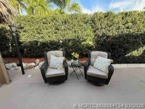 399 NW Chipshot Lane Port St Lucie FL 34986